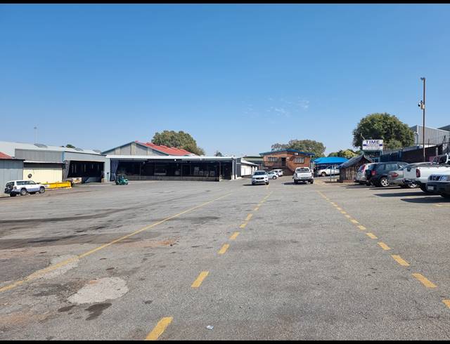 5,500M² WAREHOUSE FOR SALE IN ALBERTON NORTH